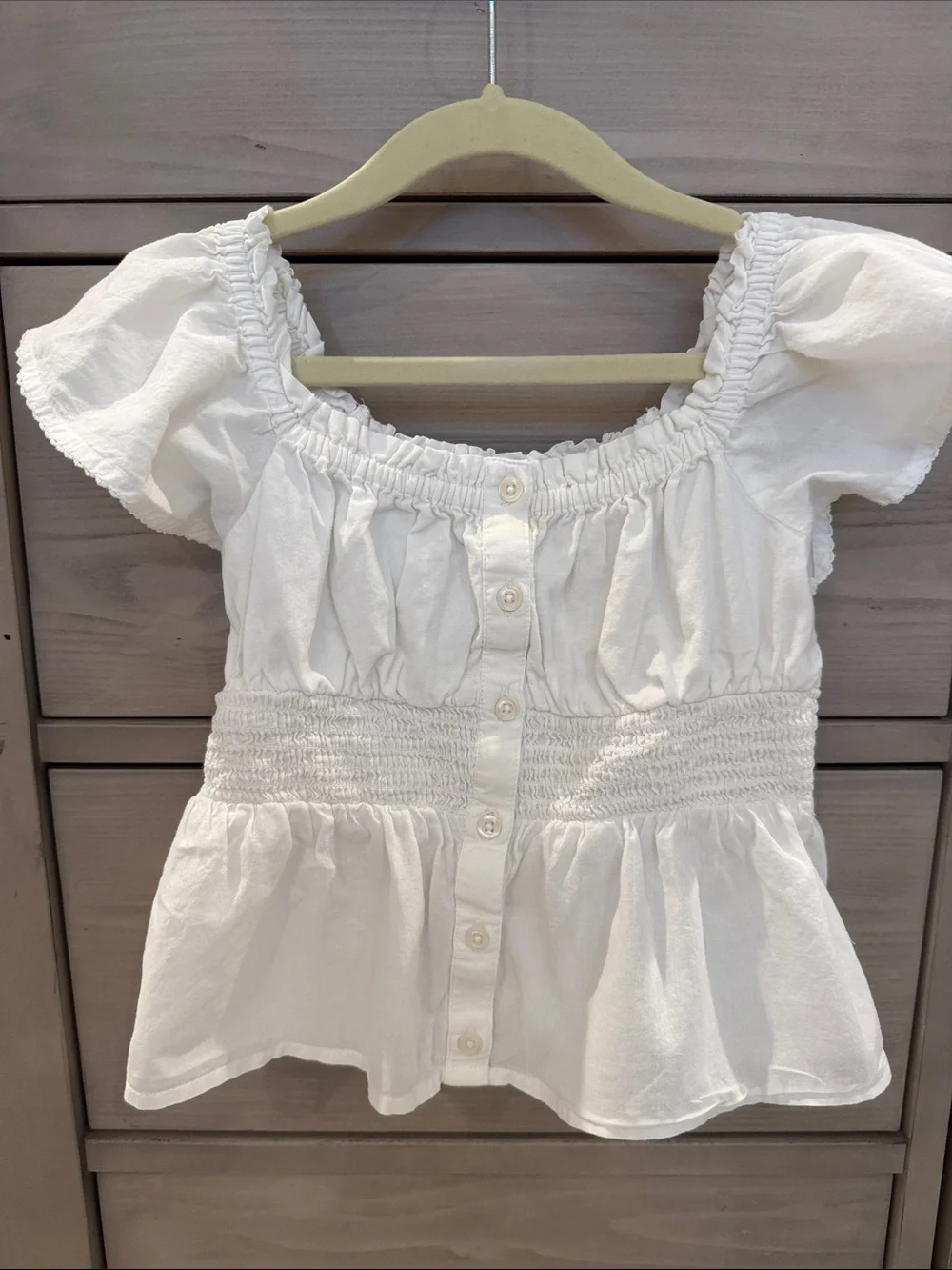 GAP White Shirred Peplum Button-Front Top